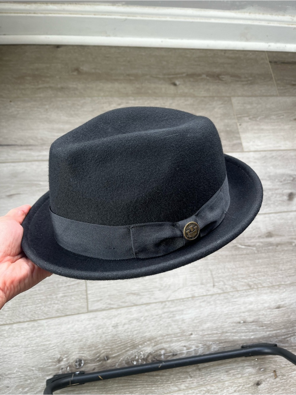 Goorin Bros Black Plaid Lined Hat (Medium)